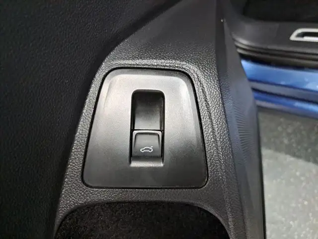 Volkswagen Tiguan view 13