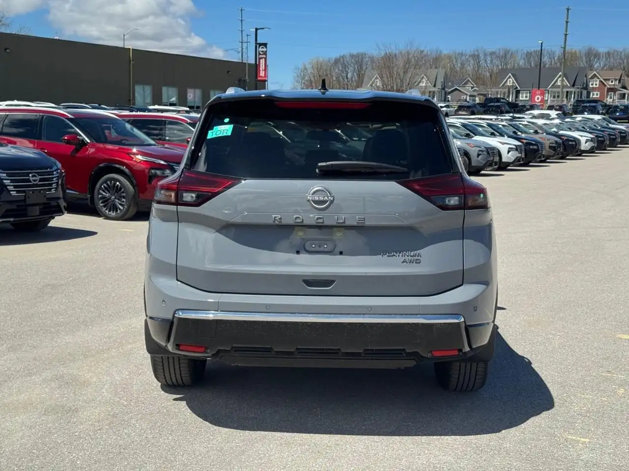Nissan Rogue снимка Nissan Rogue
