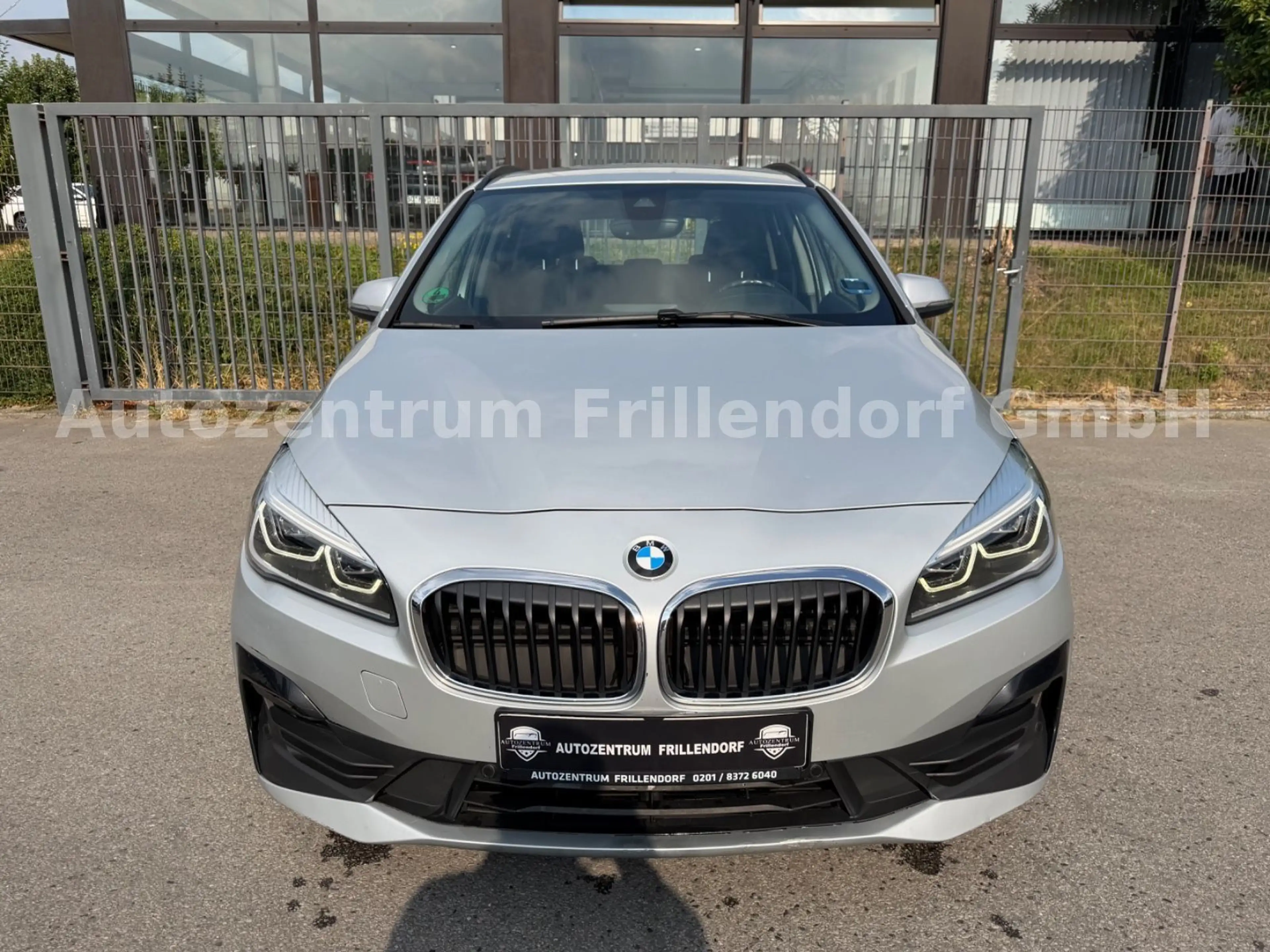 BMW 216 216 d Advanta AUTOMATIK/LED!! — photo 2