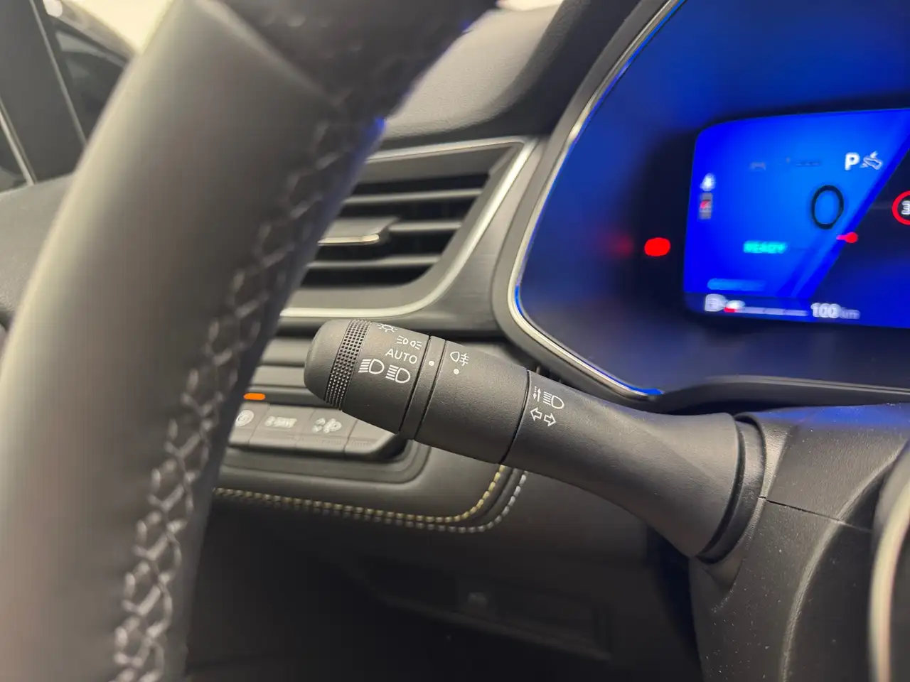 Renault Symbioz Full Hybrid E-Tech 145 CV Iconic, миниатюра 12