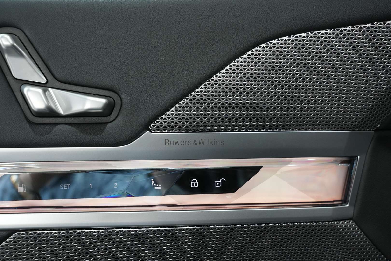 BMW Série 7 750e Bowers & Wilkins - 2023 - Joinsteer - #11