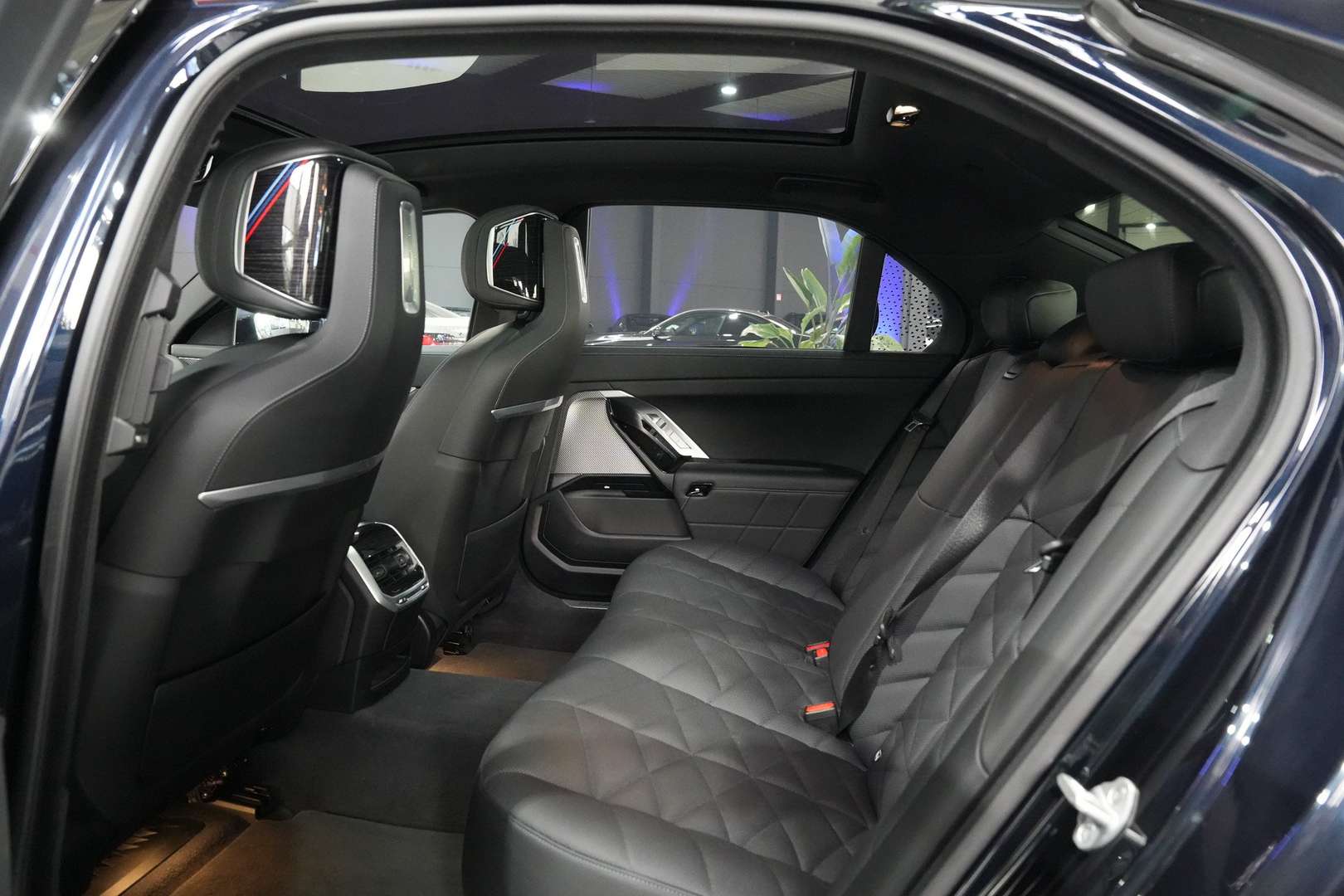BMW Série 7 750e Bowers & Wilkins - 2023 - Joinsteer - #13