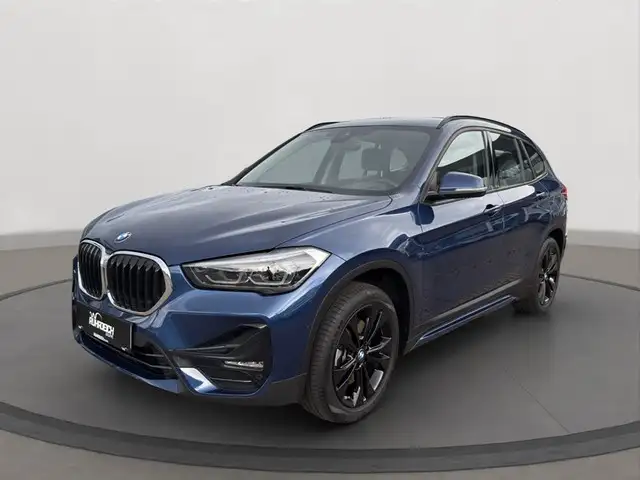 BMW X1 main image