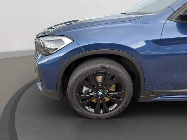 BMW X1 view 7