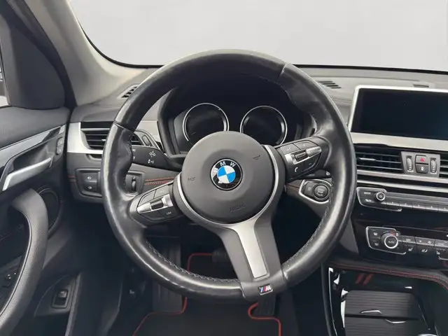 BMW X1 view 13