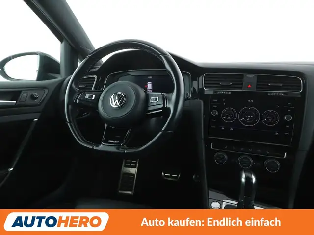 Volkswagen Golf view 13