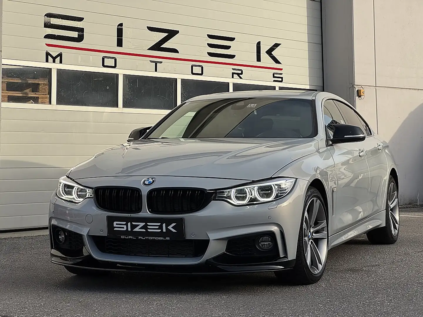 BMW 440 i xDrive Coupe Aut.|M-PAKET|SHD|AHK|RFK|NAVI Weiß - 1