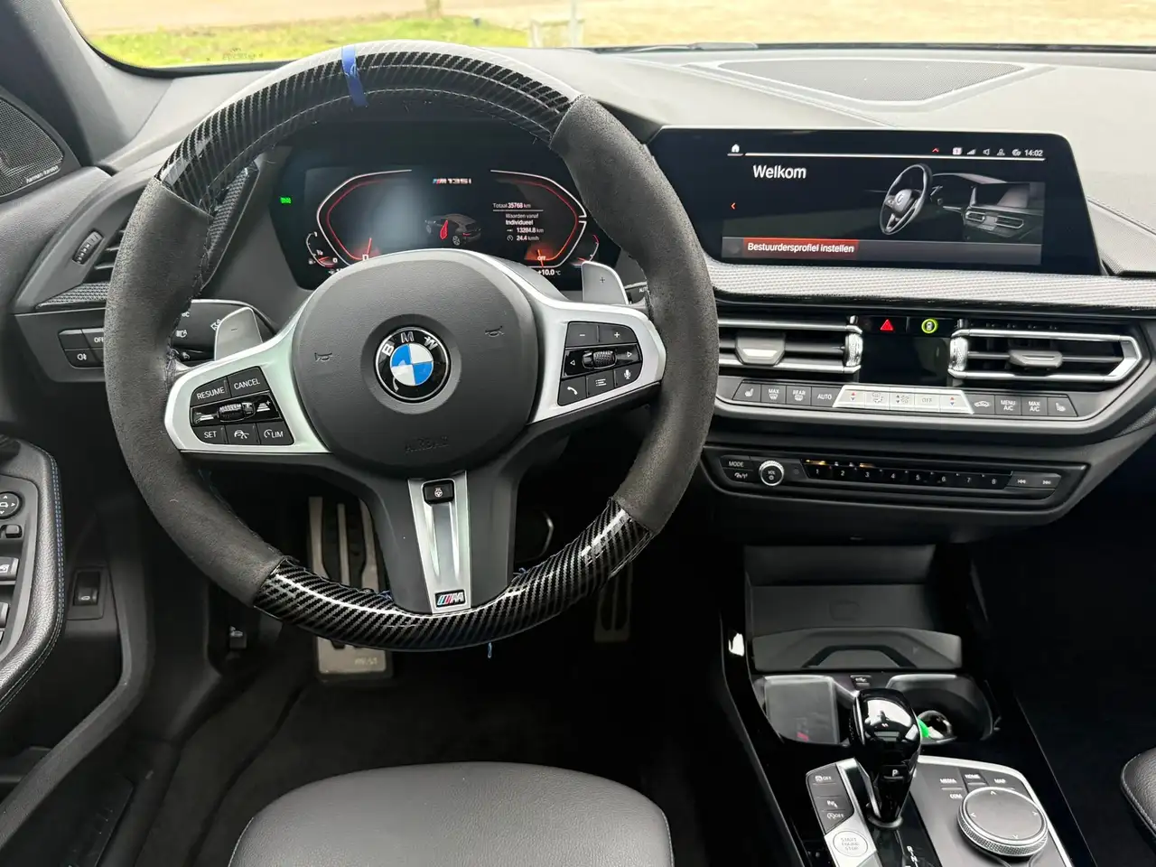 BMW 135 Xdrive-Pano-Head Up-Elekzetels-Cam-H&K-Acc 10