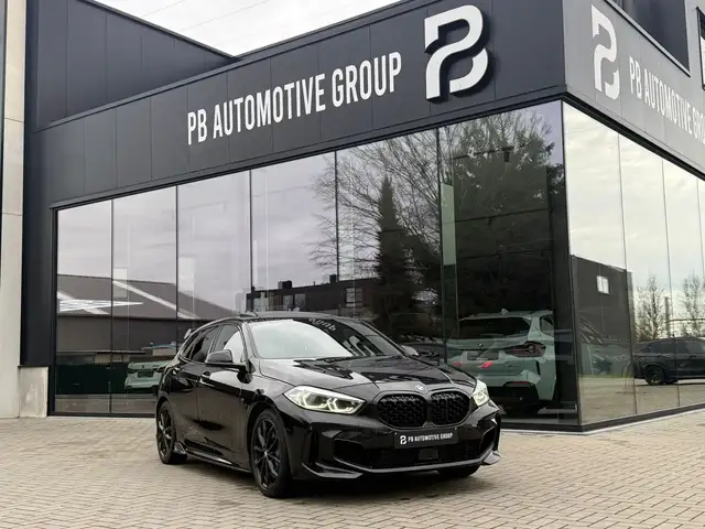 BMW 135 Xdrive-Pano-Head Up-Elekzetels-Cam-H&K-Acc