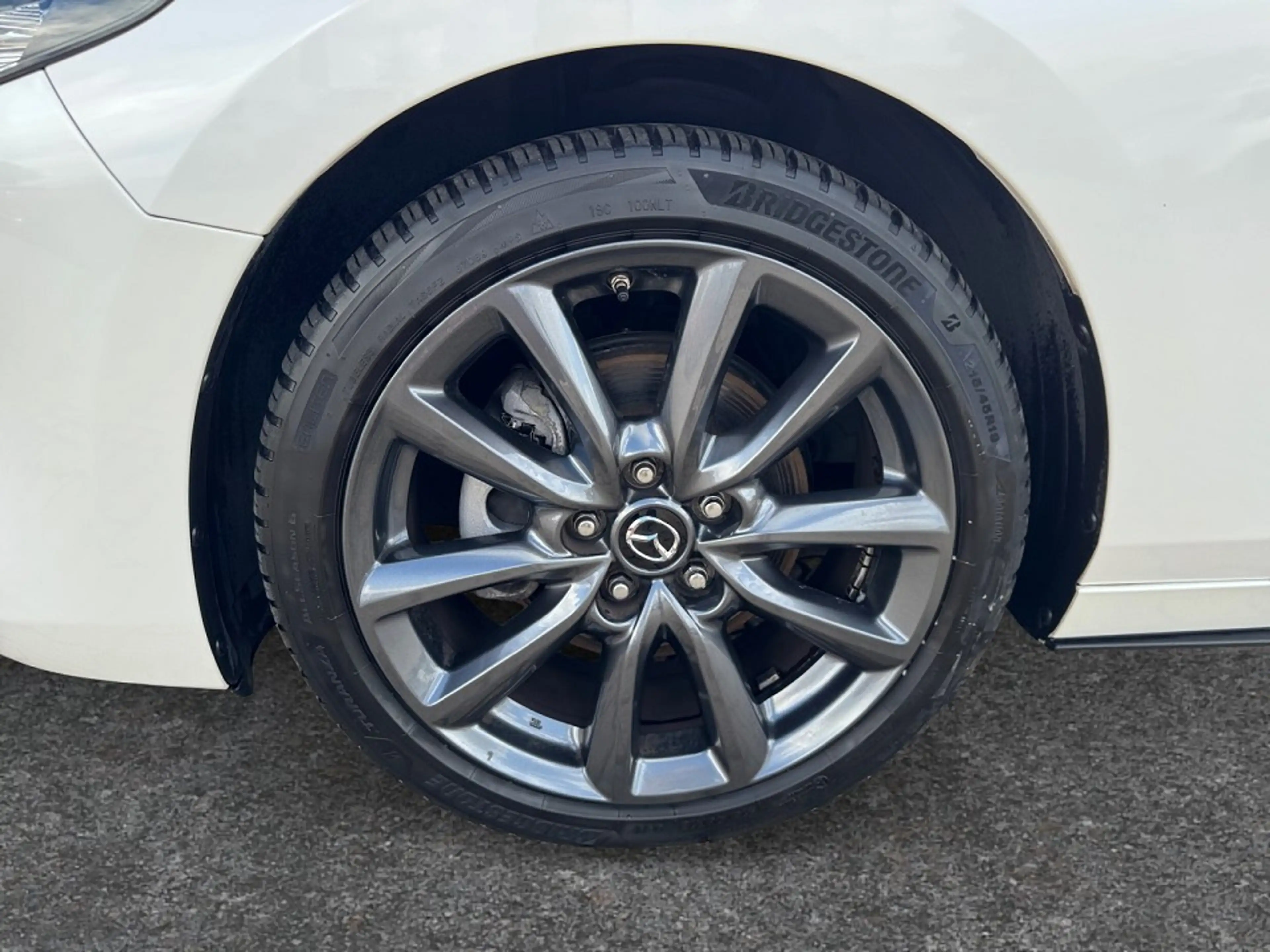 Mazda 3 2.5L e-SKYACTIV G 140ps Centre-Line DASO Paket — photo 9