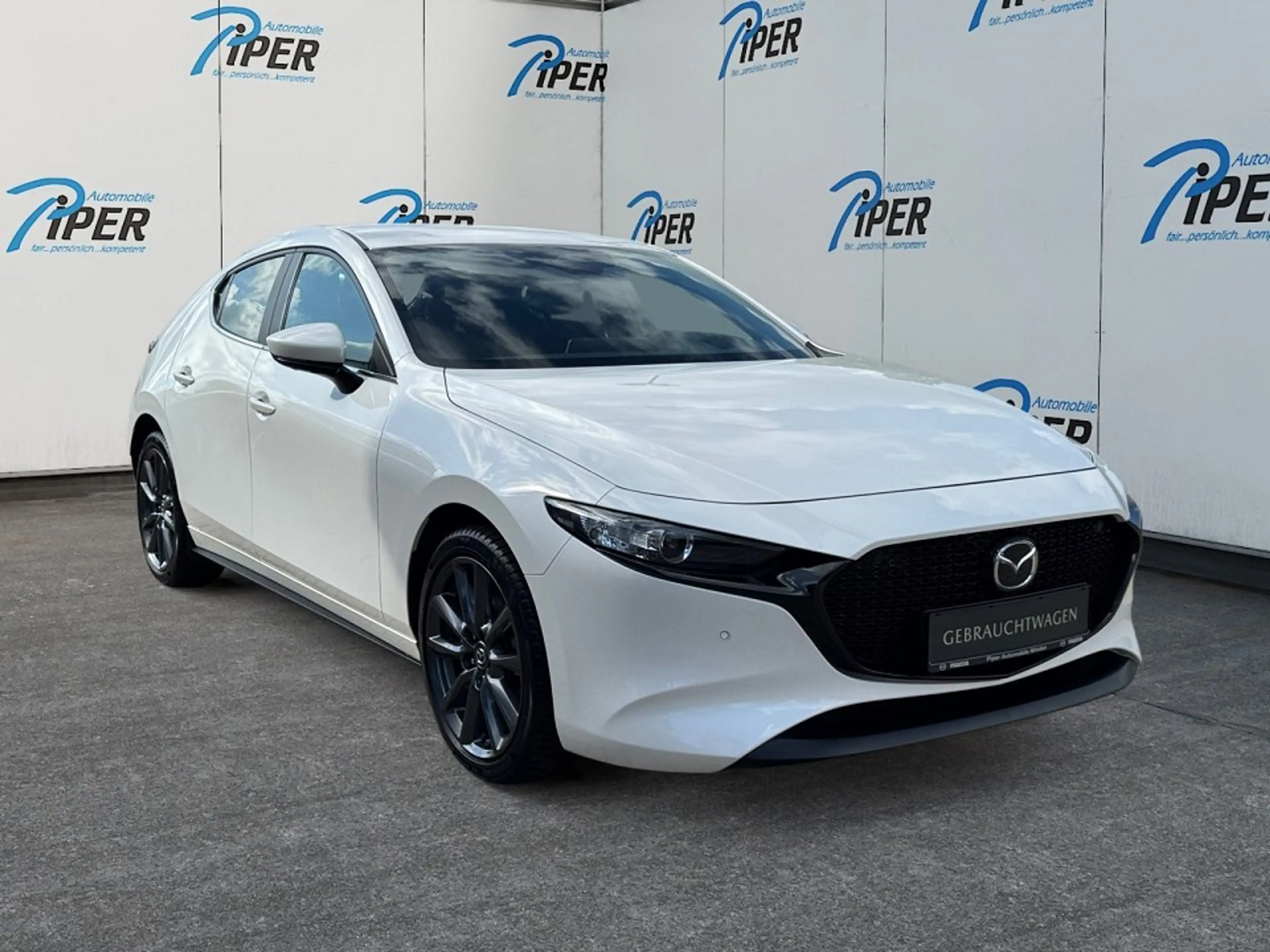 Mazda 3 2.5L e-SKYACTIV G 140ps Centre-Line DASO Paket — photo 7