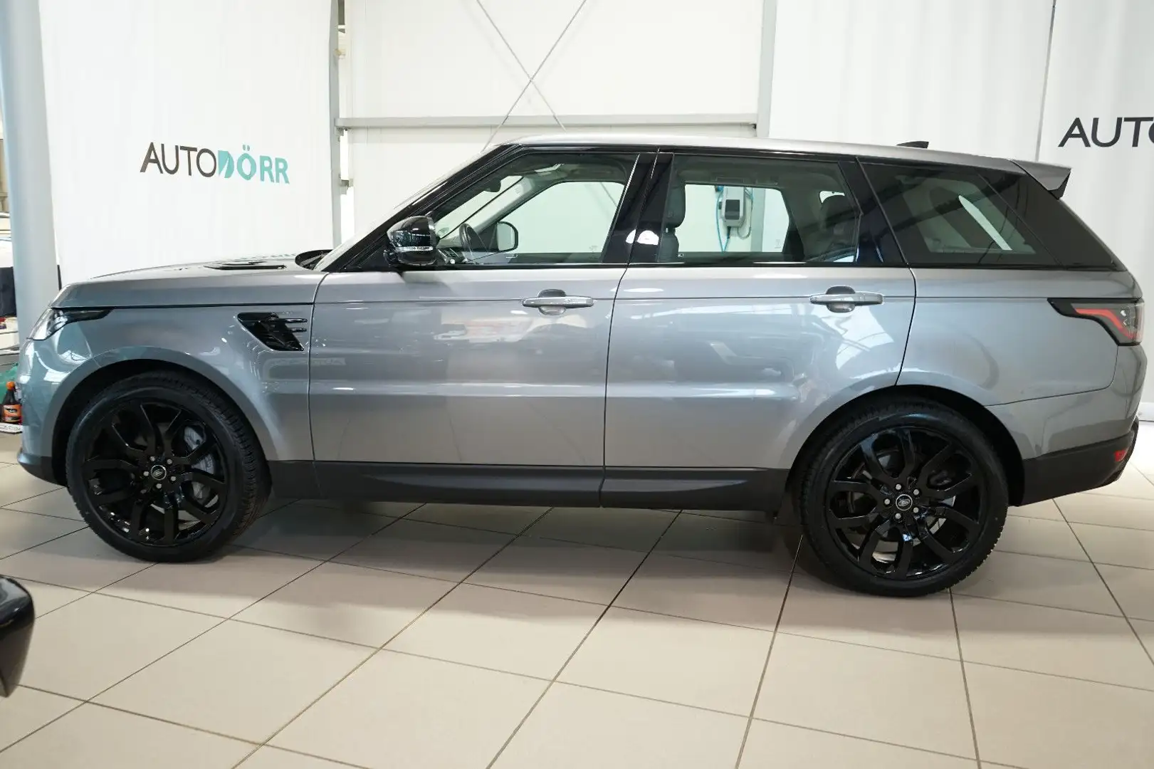 Land Rover Range Rover Sport SE AHK+Meridian+RFK+Lenkradhz Grau - 2
