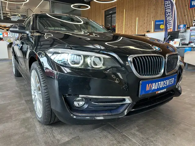 BMW 2 Series view 3