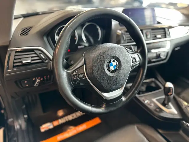 BMW 2 Series view 11