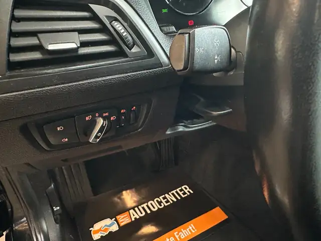 BMW 2 Series view 8