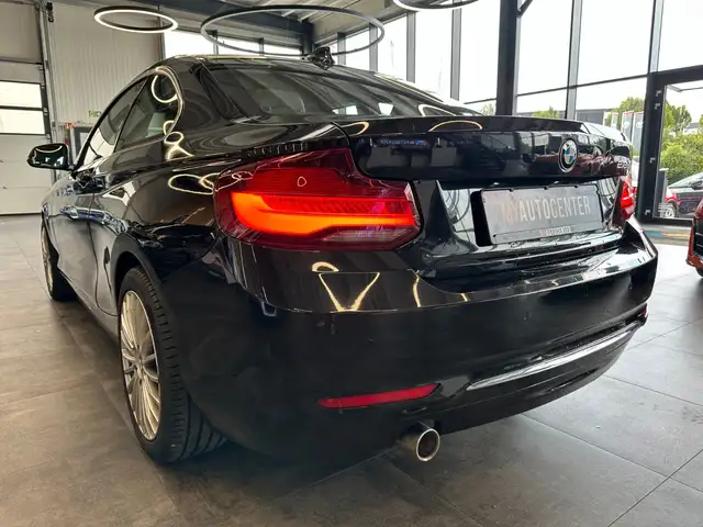 BMW 2 Series view 5