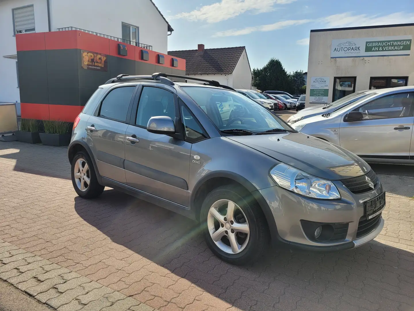 Suzuki SX4 1.9 DDiS DPF Streetline 4x2 Club Сірий - 2