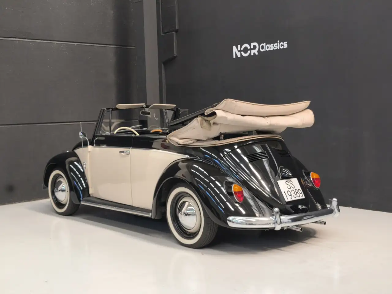 Volkswagen Escarabajo Descapotable Manual de 2 Puertas, foto 2