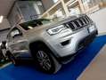 Jeep Grand Cherokee 3.0 V6 190cv AUTO + RIDOTTE 4X4 *SOLO 69000KM* Plateado - thumbnail 1