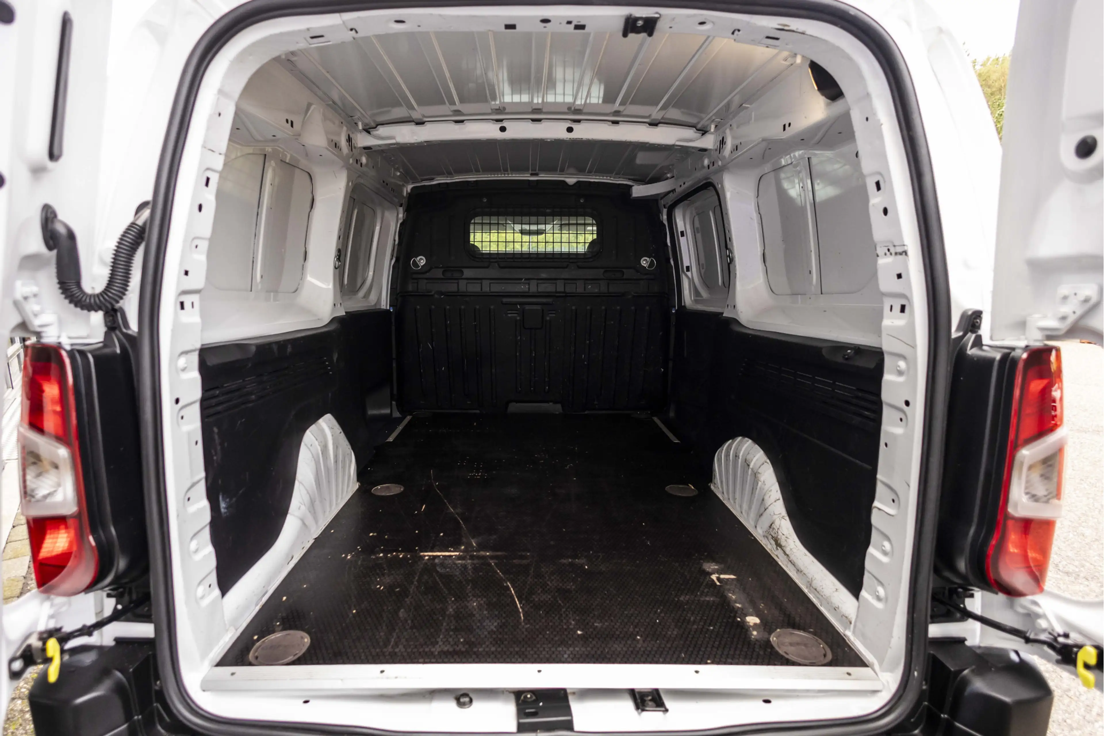 Peugeot Partner 1.5 BlueHDI Pro Long EX.BTW Wordt verwacht! — photo 14