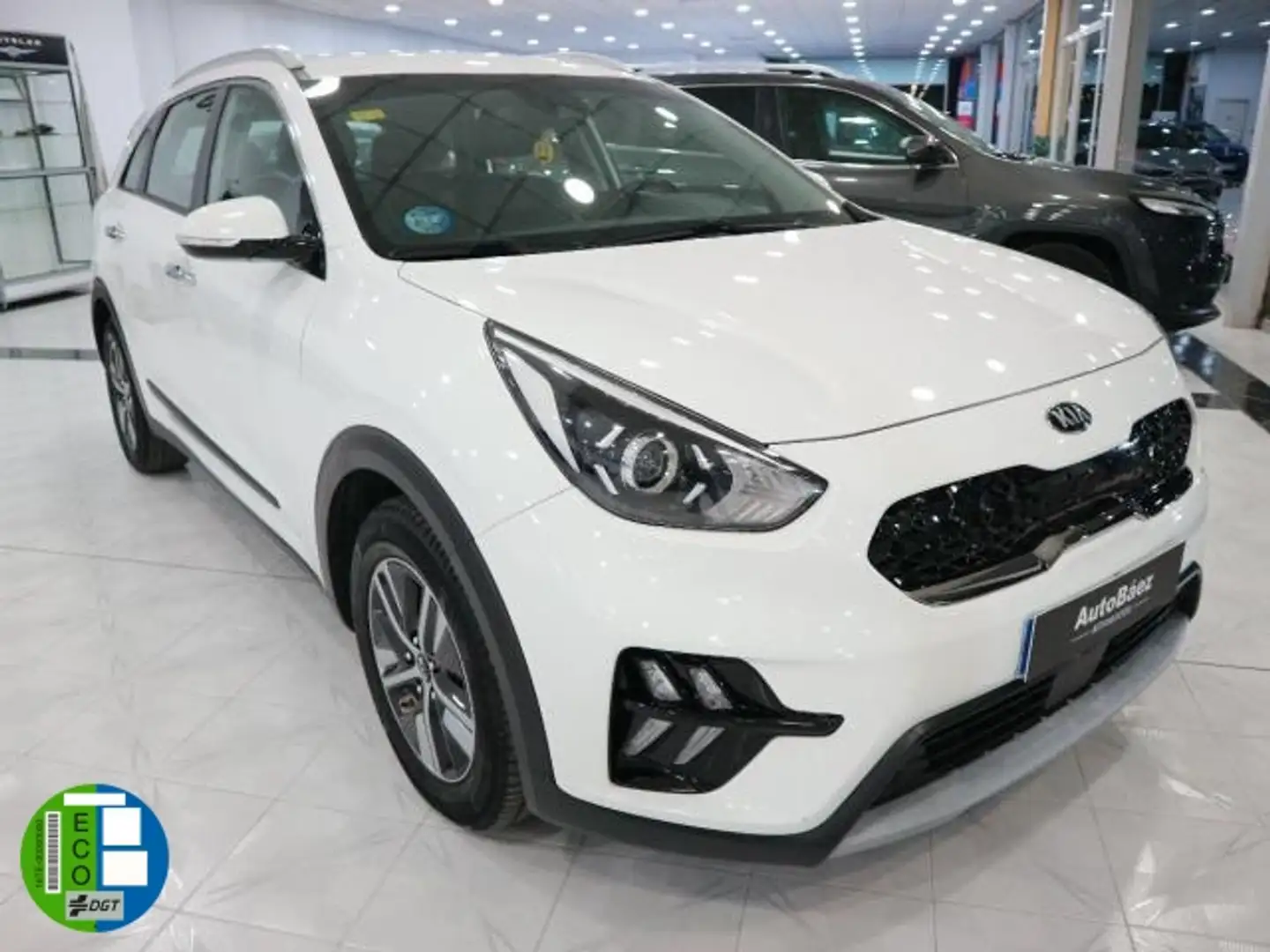 Kia Niro 1.6 HEV Drive Blanc - 1