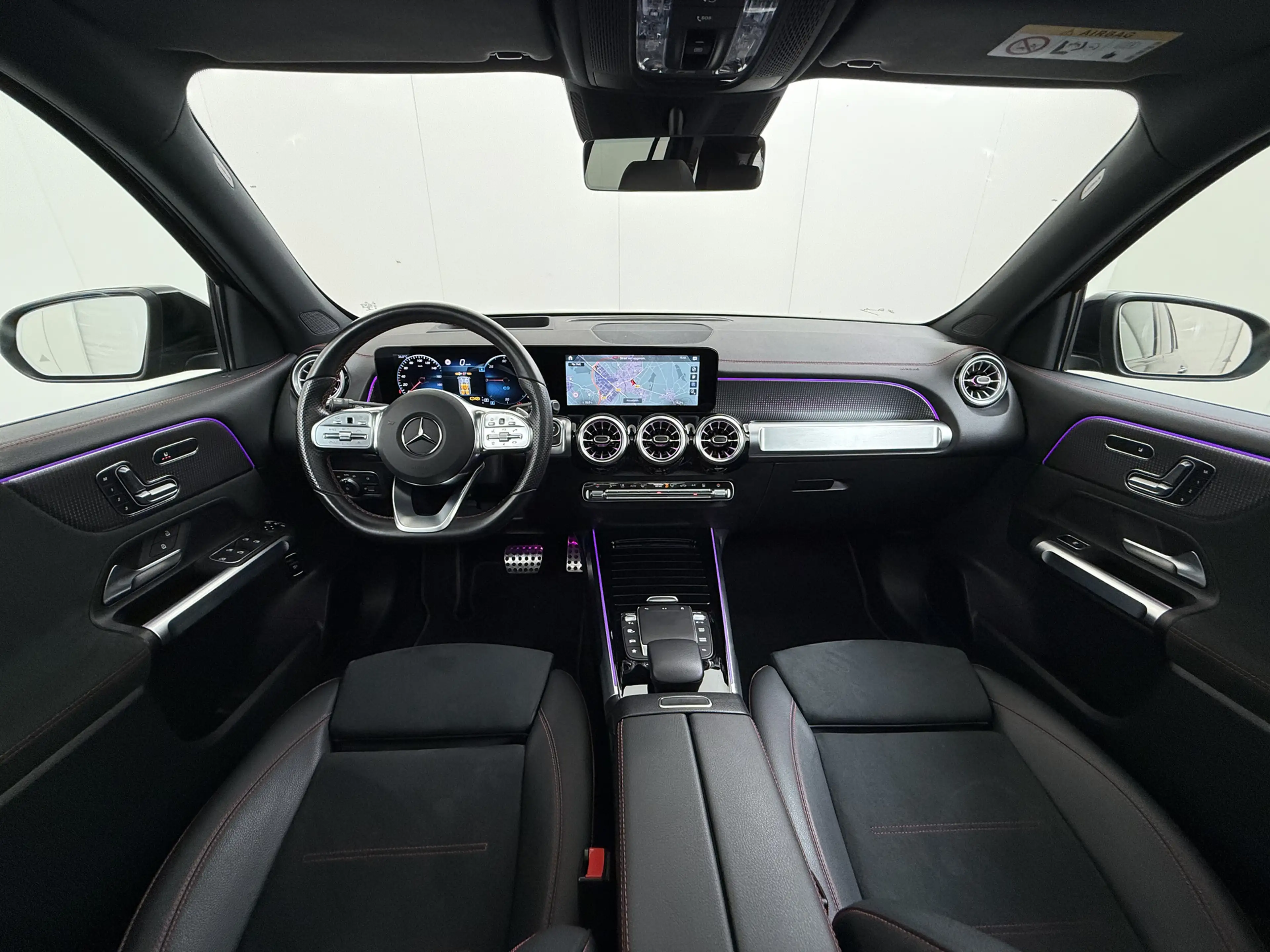 Mercedes-Benz EQB 250 AMG Night Line 7-Persoons Premium plus SOH 95% Pan — photo 3