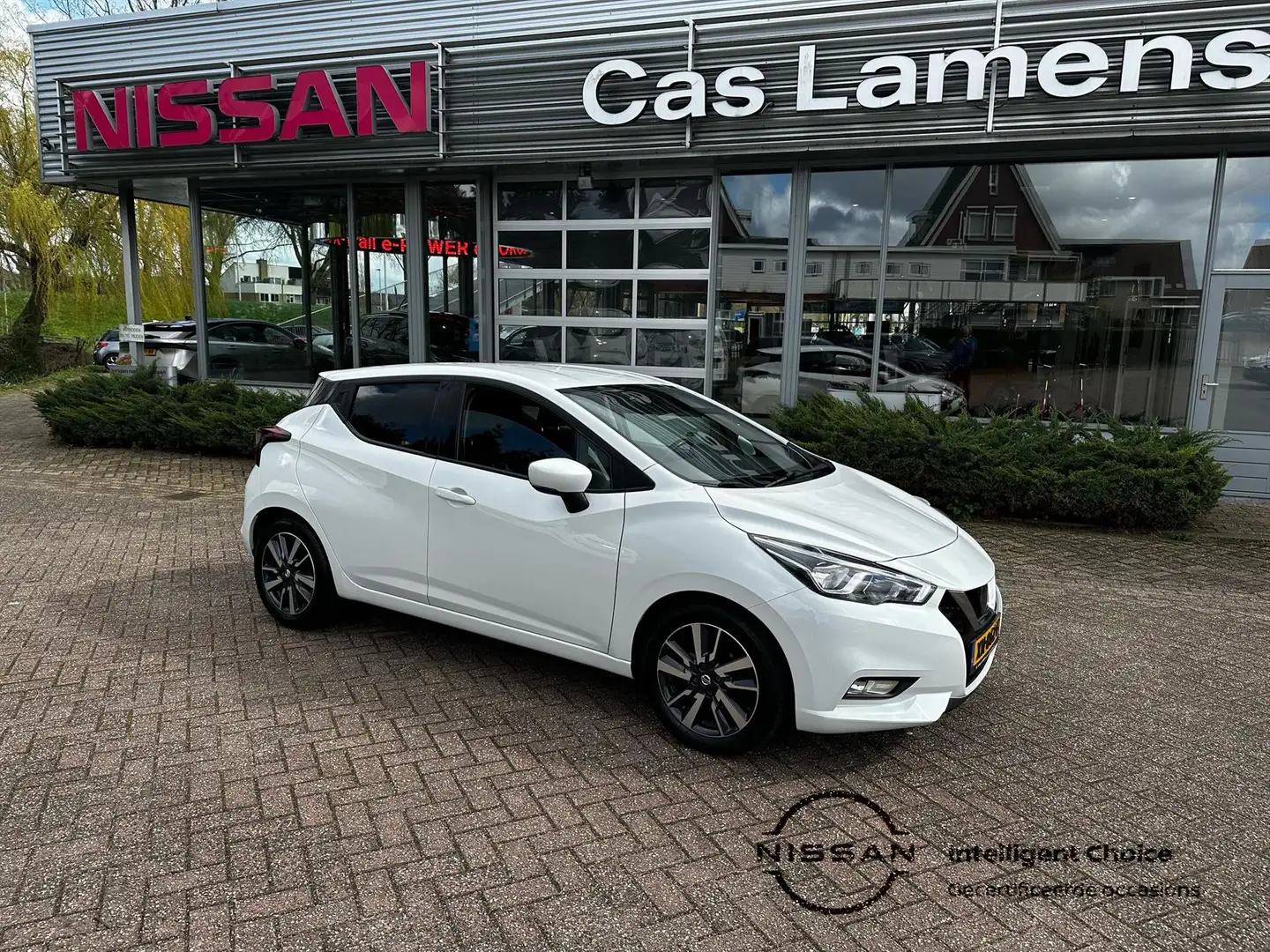 Nissan Micra 1.0 IG-T 100pk N-Connecta White - 1