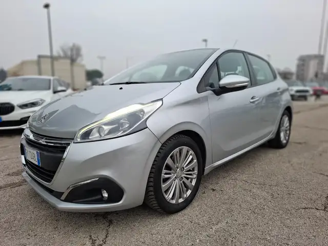 2017 Peugeot 208 in Grey for sale