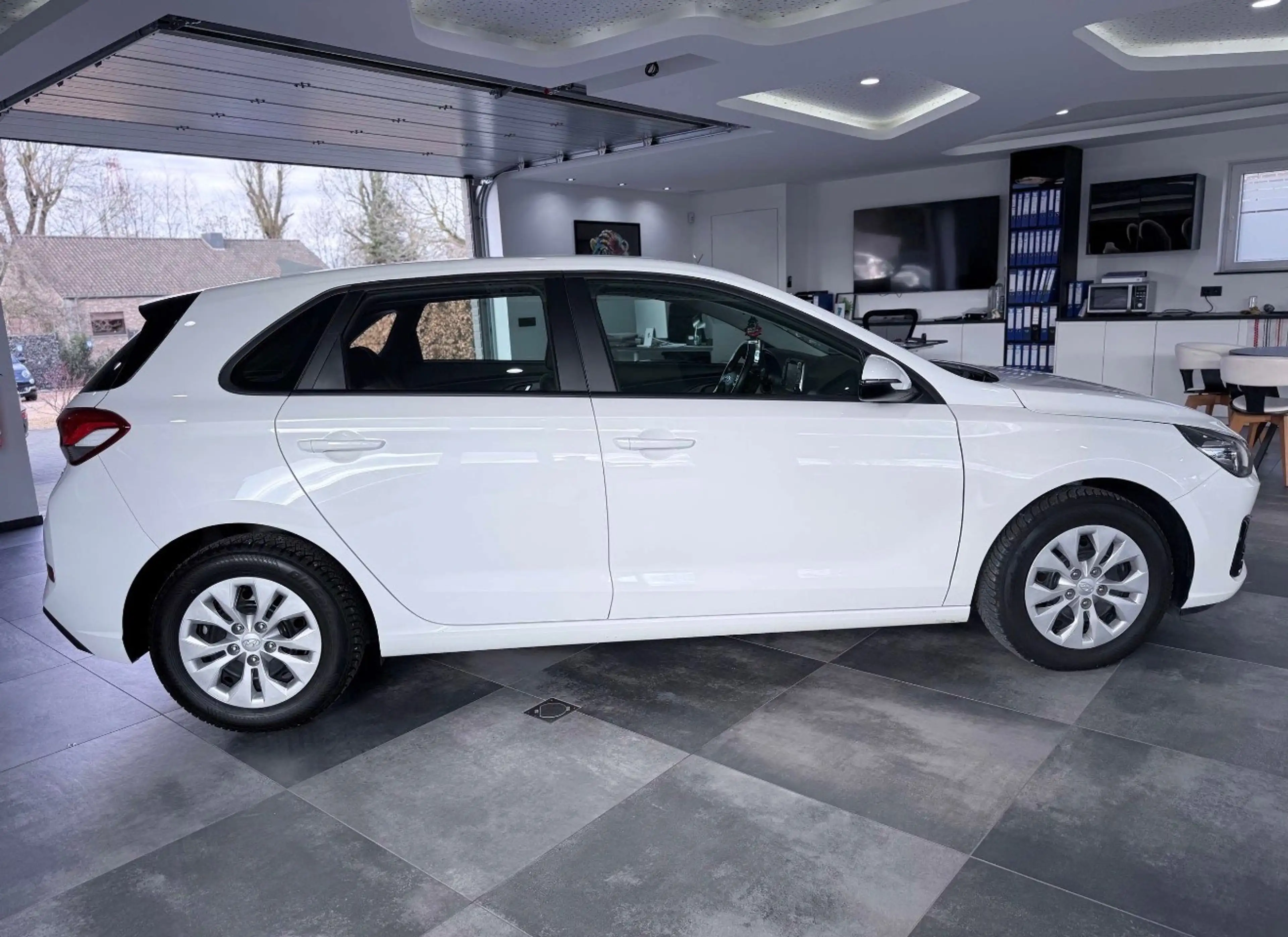 Hyundai i30 i30 1.0 T-GDi MHEV Sky — photo 7