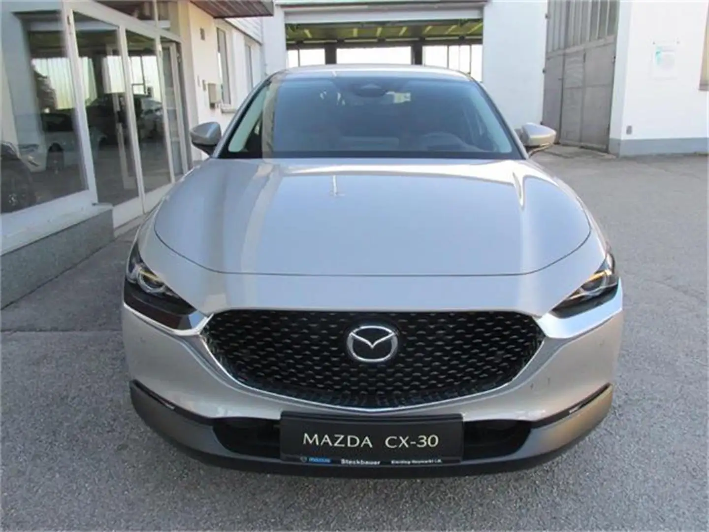 Mazda 2 05  CX-30 .5L e-SKYACTIV G 140ps 6AT WD C - 2