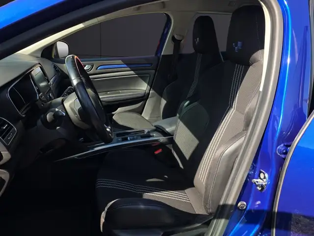 Renault Megane view 10