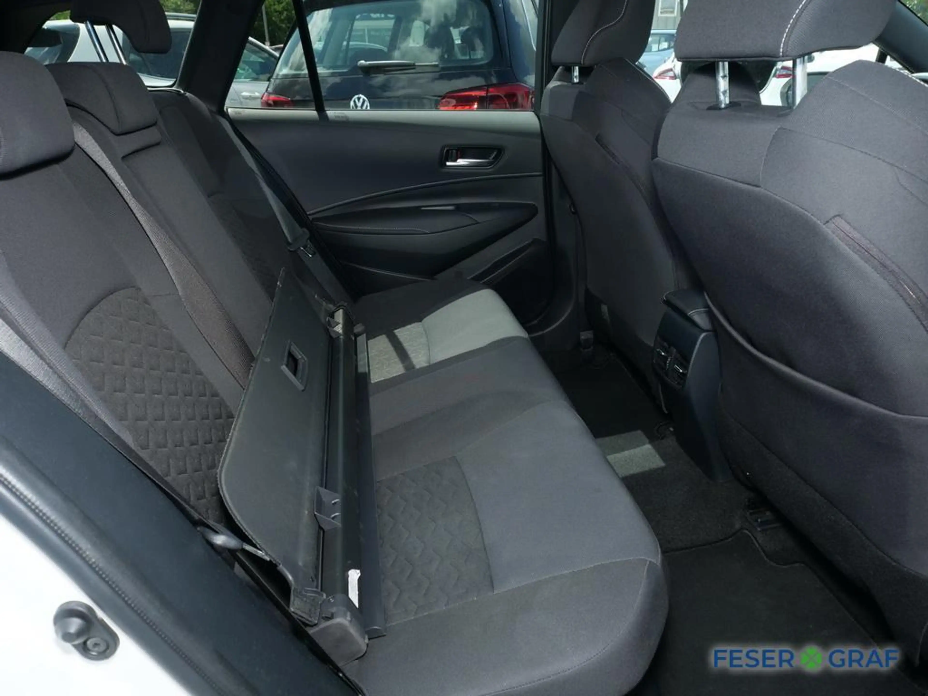 Suzuki Swace Hybrid 1.8 Kombi 8-fach-bereift — photo 5