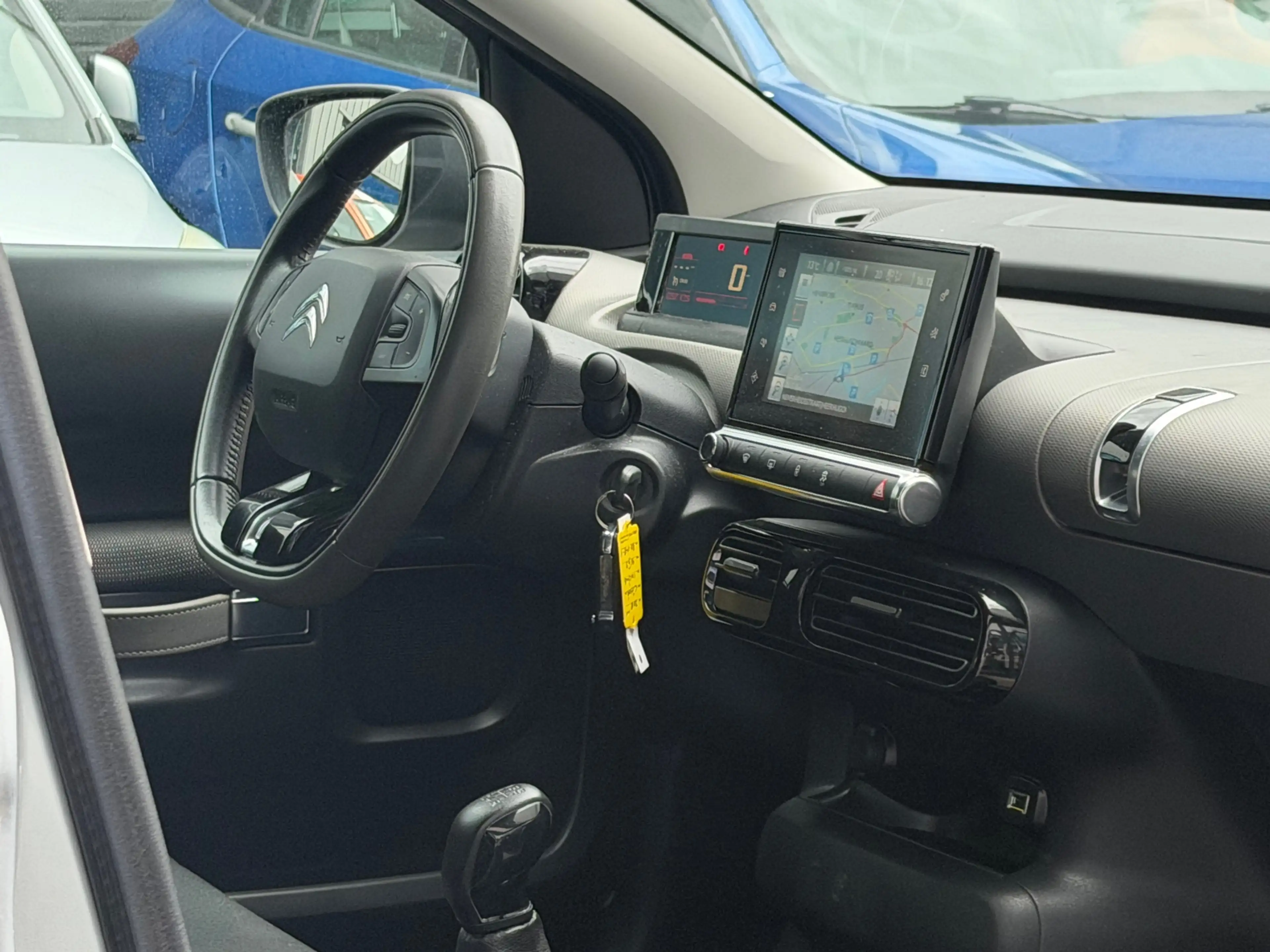 Citroen C4 Cactus 1.2 PureTech Shine - Gris Aluminium - Camera/Clima — photo 6