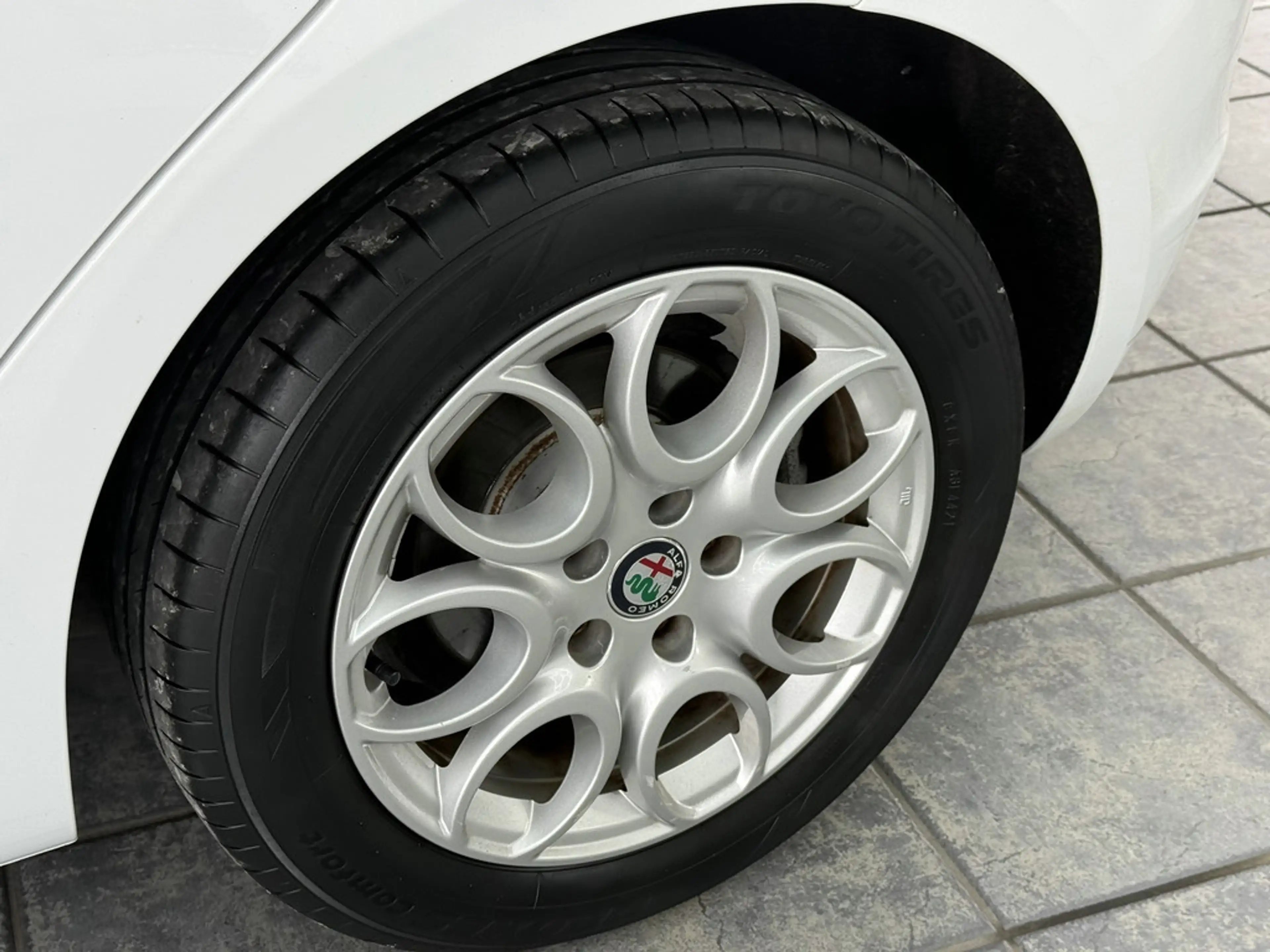 Alfa Romeo Giulietta 1.6 JTD Super, Klimaautom., Sitzheiz. — photo 8