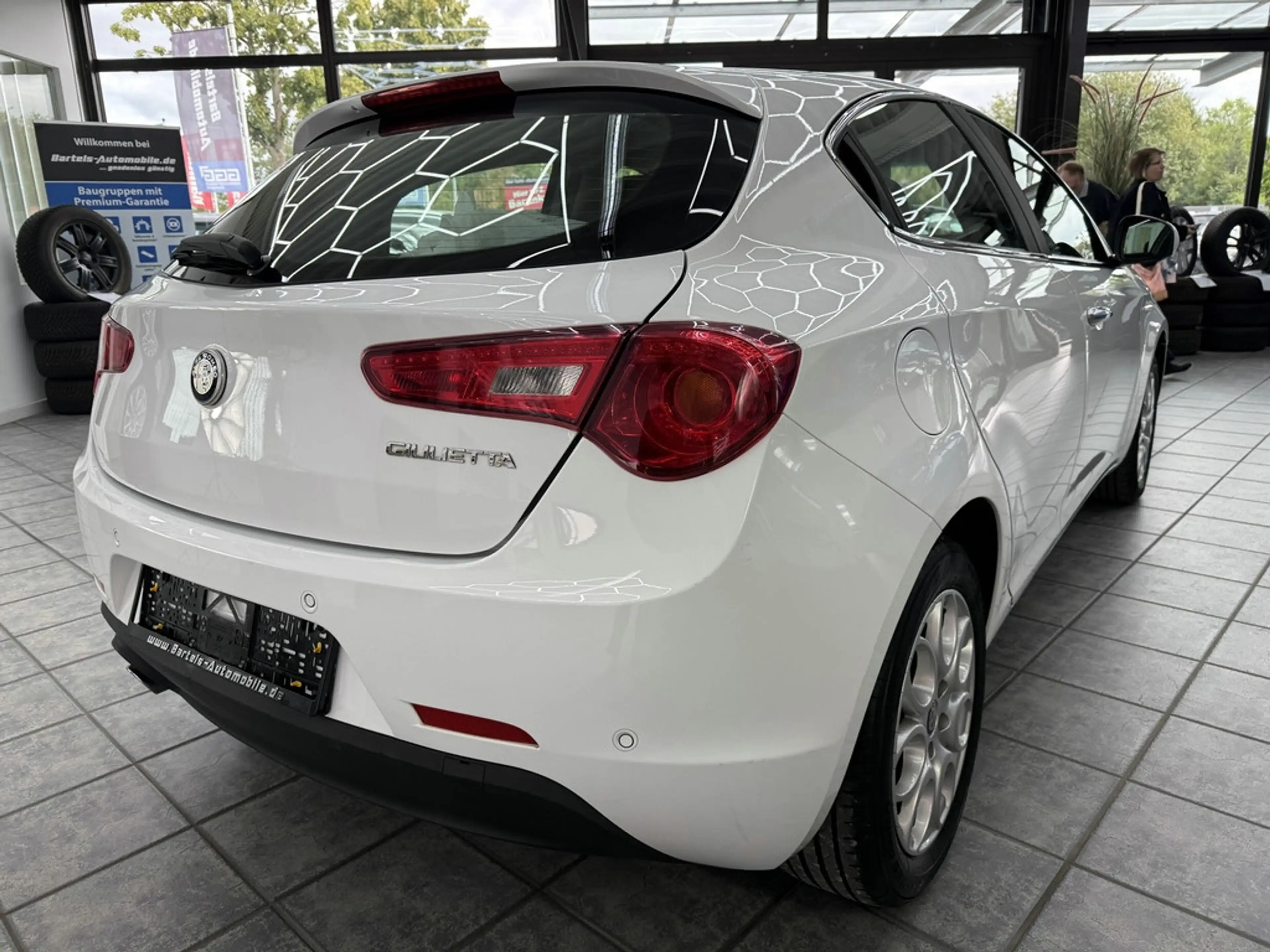 Alfa Romeo Giulietta 1.6 JTD Super, Klimaautom., Sitzheiz. — photo 11
