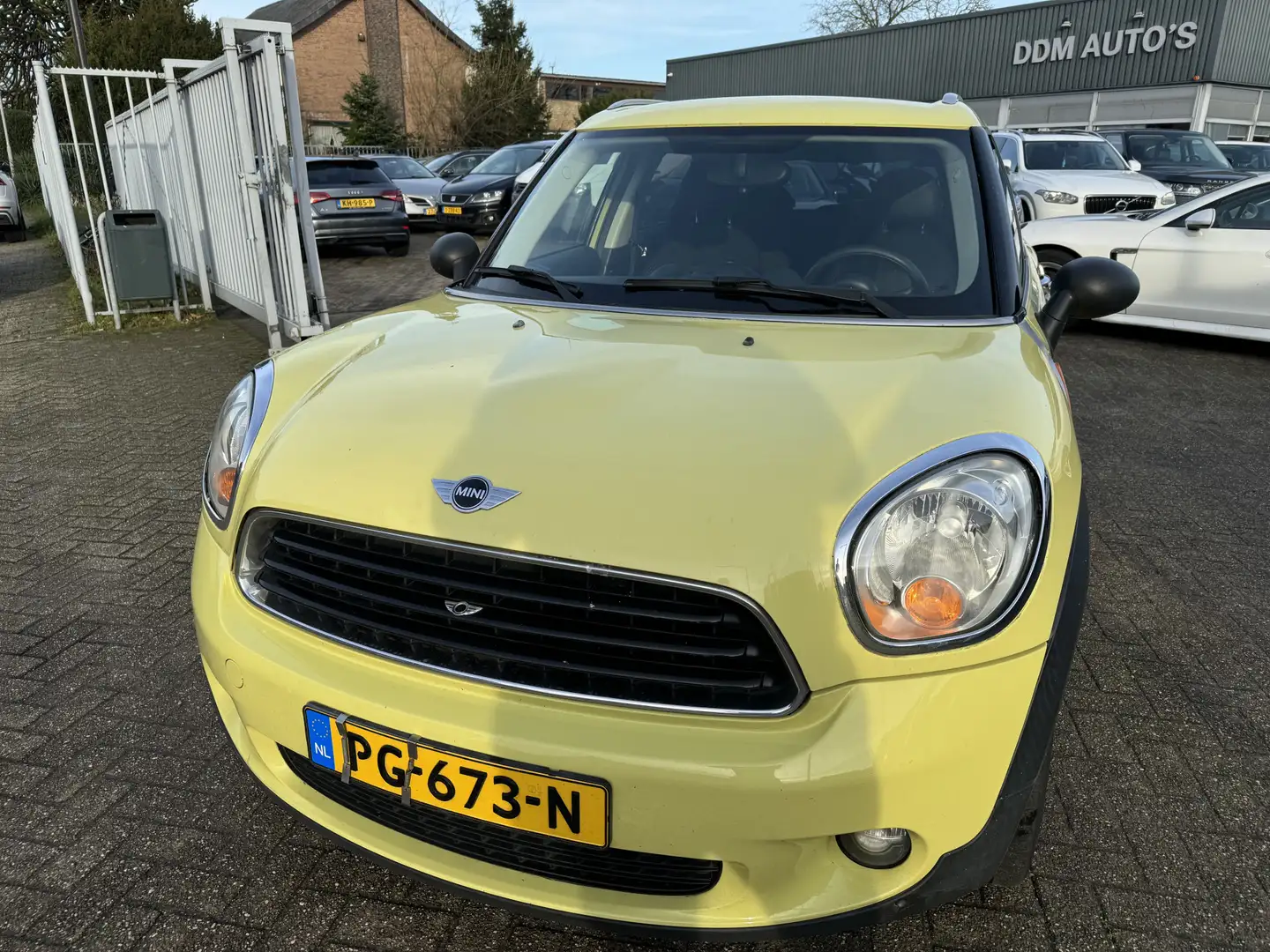 MINI One D Countryman 1.6 Business Line Sárga - 2
