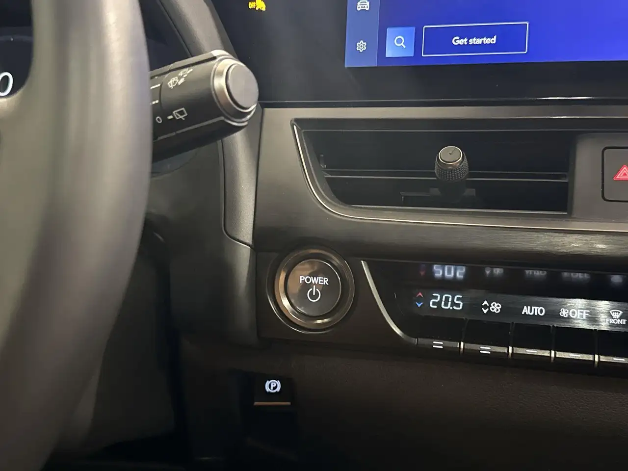 Lexus UX fotografie Lexus UX