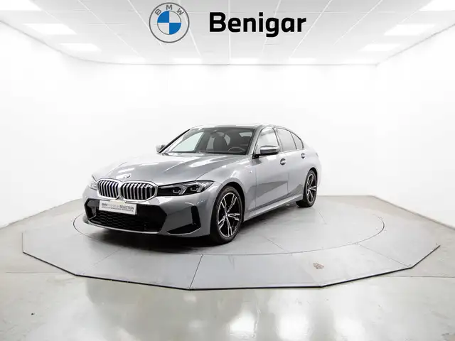 BMW 320 320dA