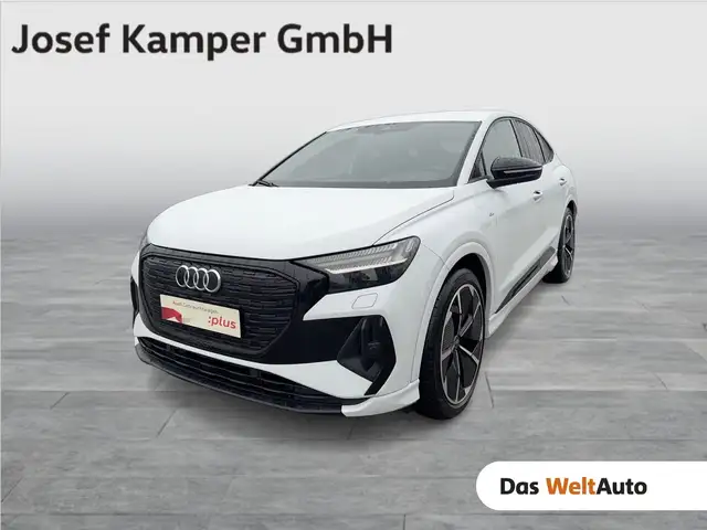 Audi Q4 e-tron Audi Q4 Sportback 40 e-tron