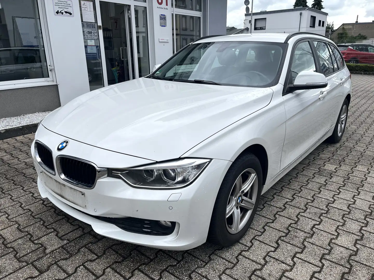 BMW 316 d Touring *Xenon*Navi*Klima*PDC* Alb - 2