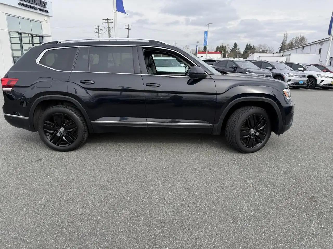 Volkswagen Atlas снимка Volkswagen Atlas
