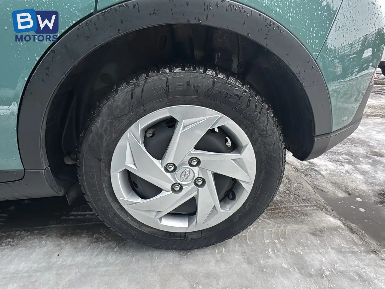 Hyundai BAYON T-GDi Twist 13