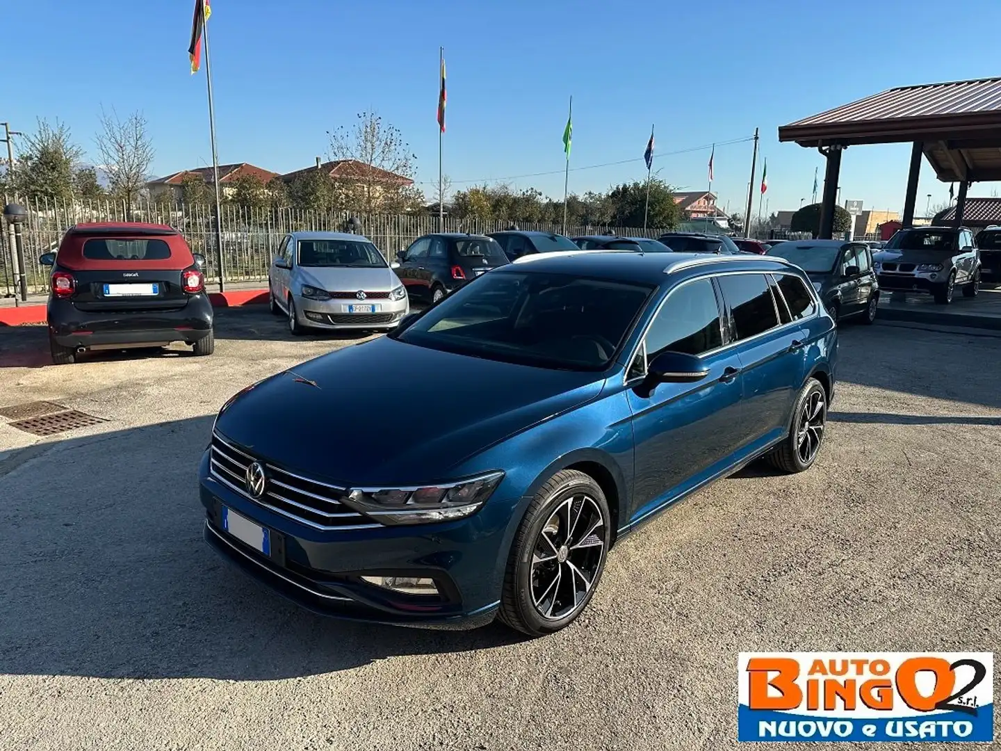 Volkswagen Passat Passat Variant 2.0 tdi Business 150cv dsg Синий - 1