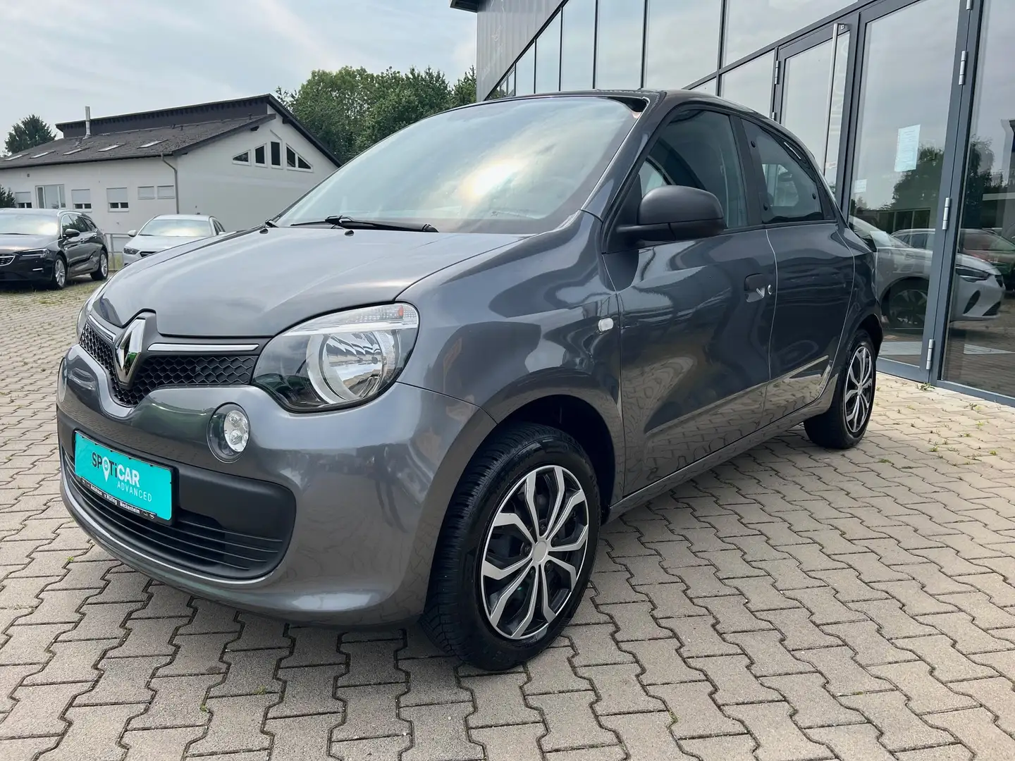 Renault Twingo Life Šedá - 2