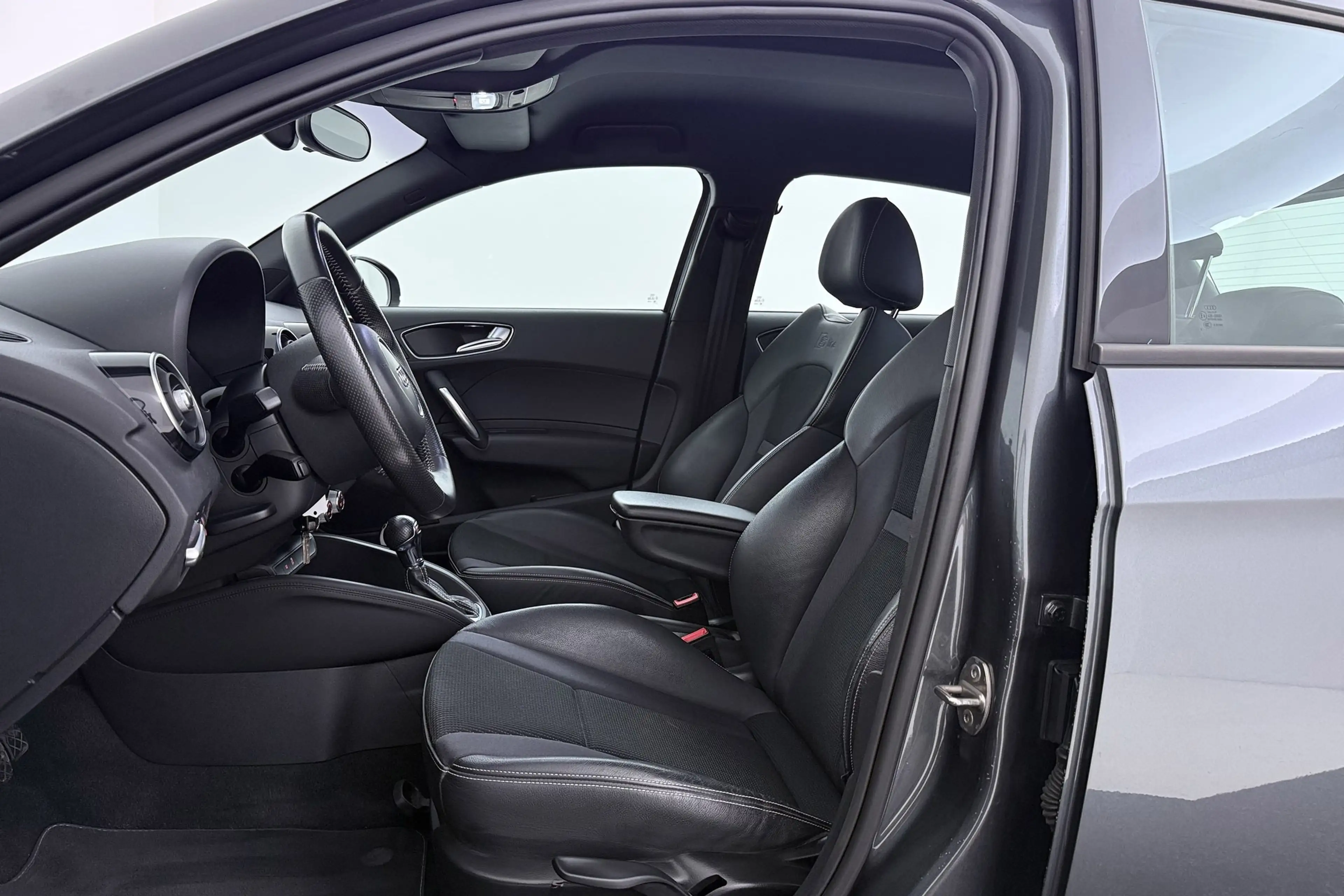 Audi A1 Sportback 1.4 TFSI Pro Line S-Line | Org NL | Clim — photo 3