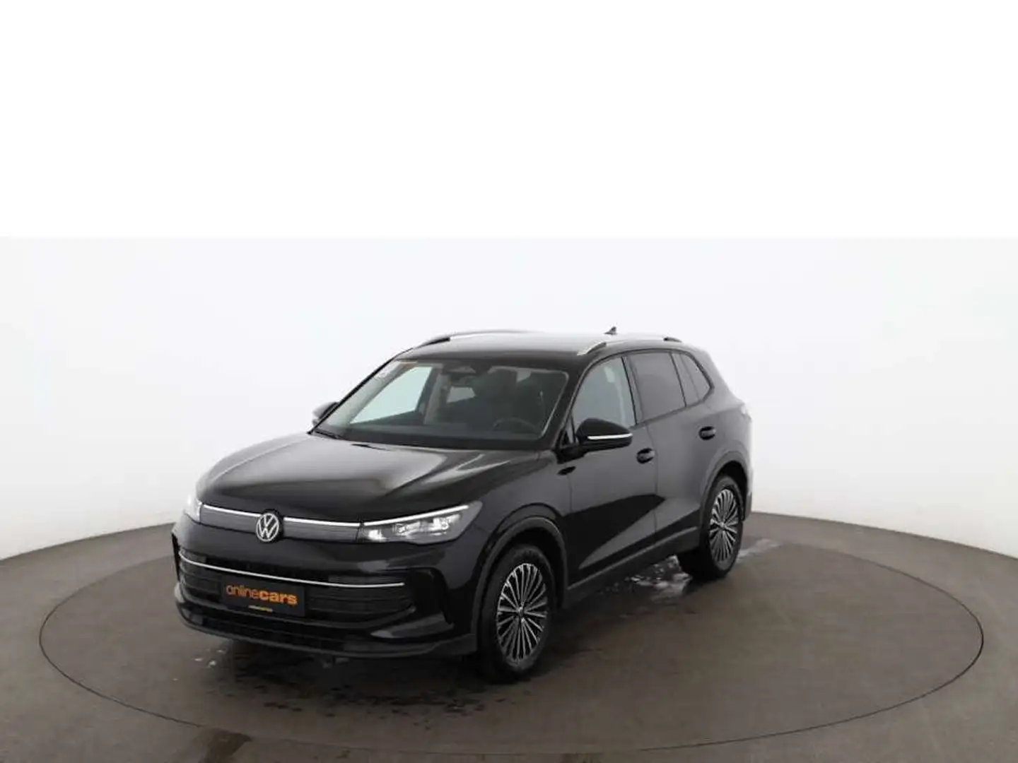 Volkswagen Tiguan 1.5 eTSI Life Aut LED AHK RADAR NAVI R-CAM Schwarz - 1