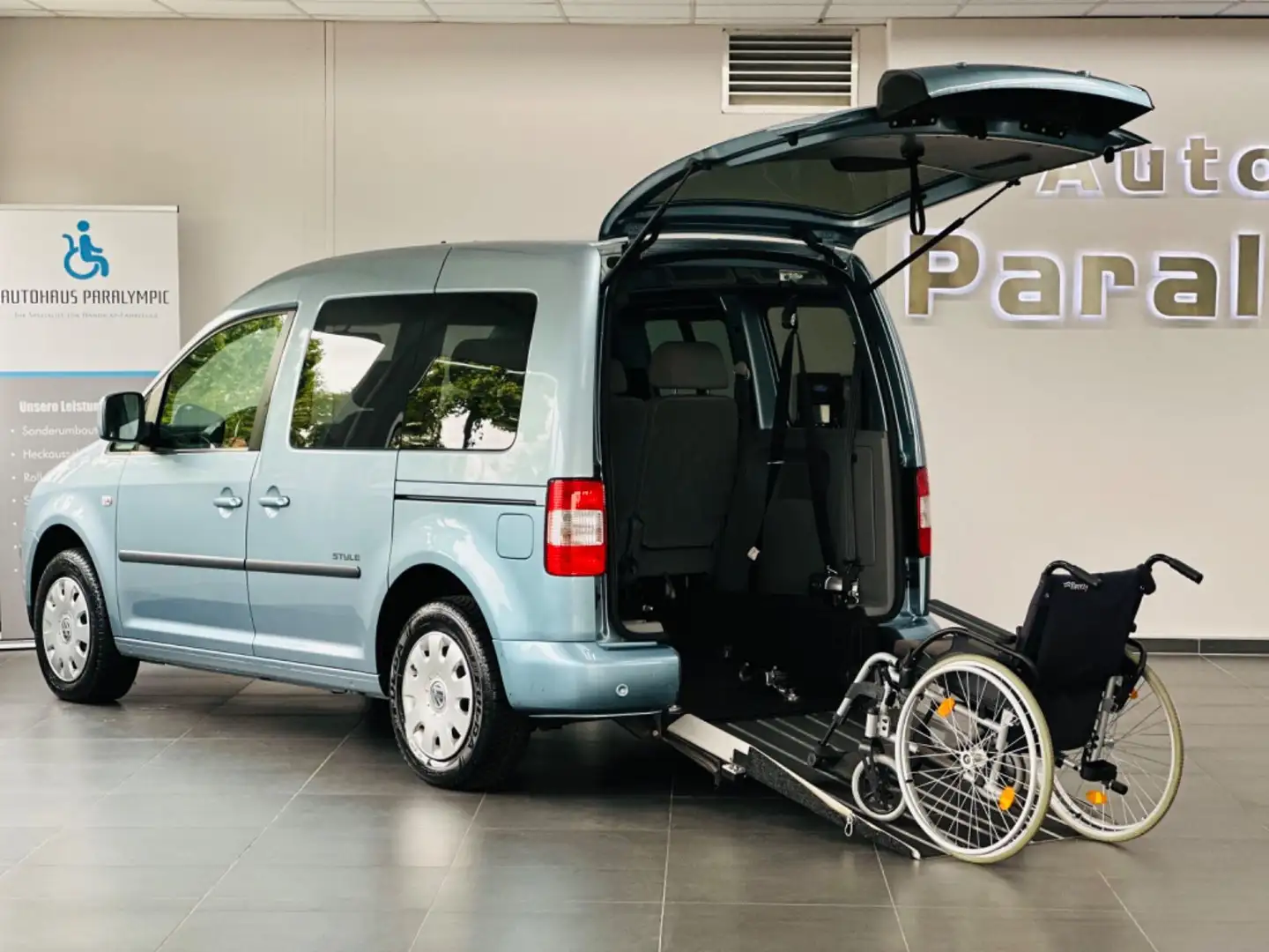 Volkswagen Caddy Style TDI 1.9 DSG Behindertengerecht-Rampe Bleu - 1