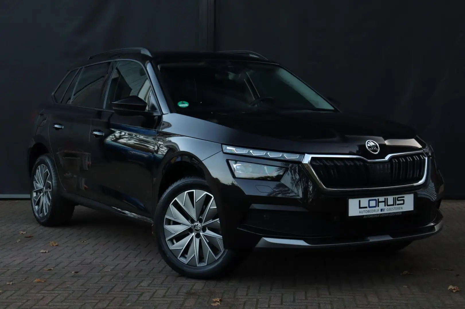 Skoda Kamiq 1.0TSI Clever | CAMERA | CARPLAY | STUURVERW. Zwart - 2