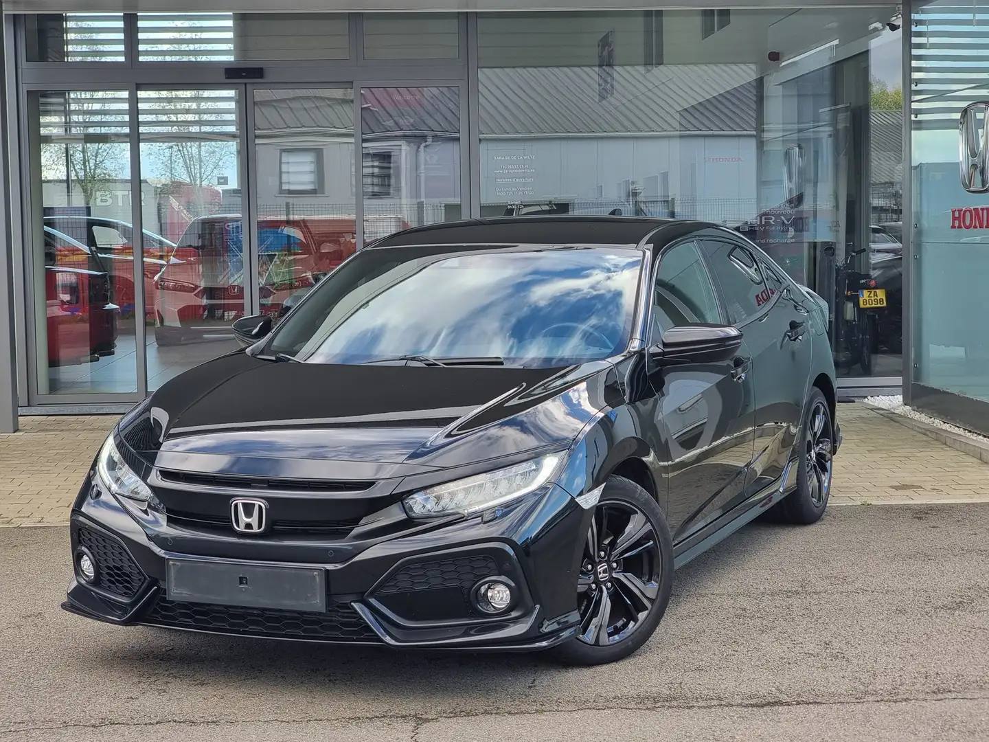 Honda Civic Civic 1.5 i-VTEC Sport BVM6 Zwart - 1
