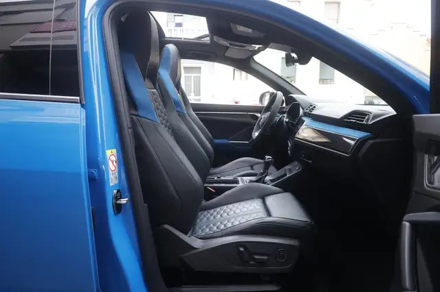 Audi RS Q3 view 13